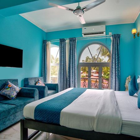 Candolim Beach White Residency Baga Bagian luar foto
