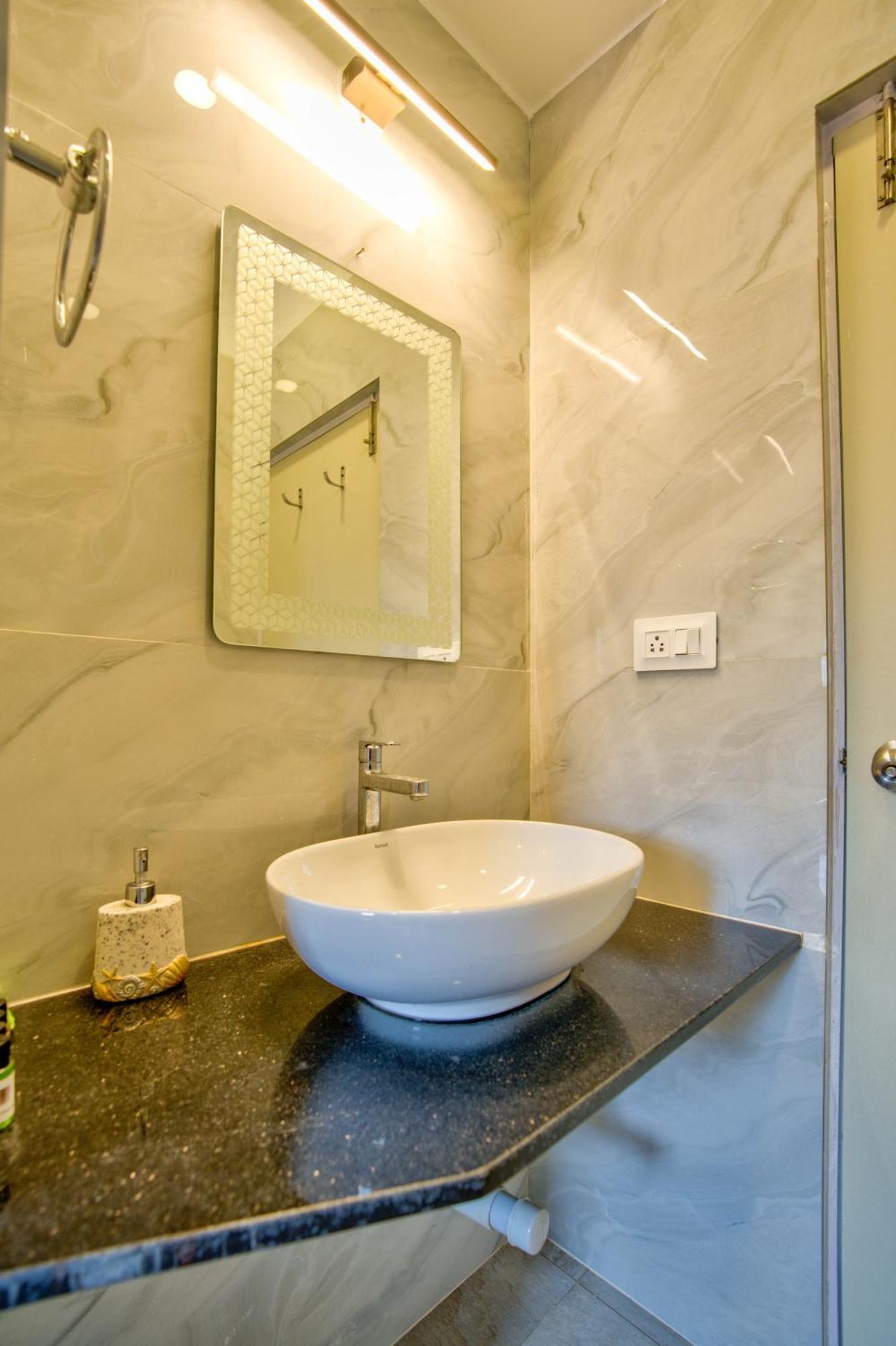 Candolim Beach White Residency Baga Bagian luar foto