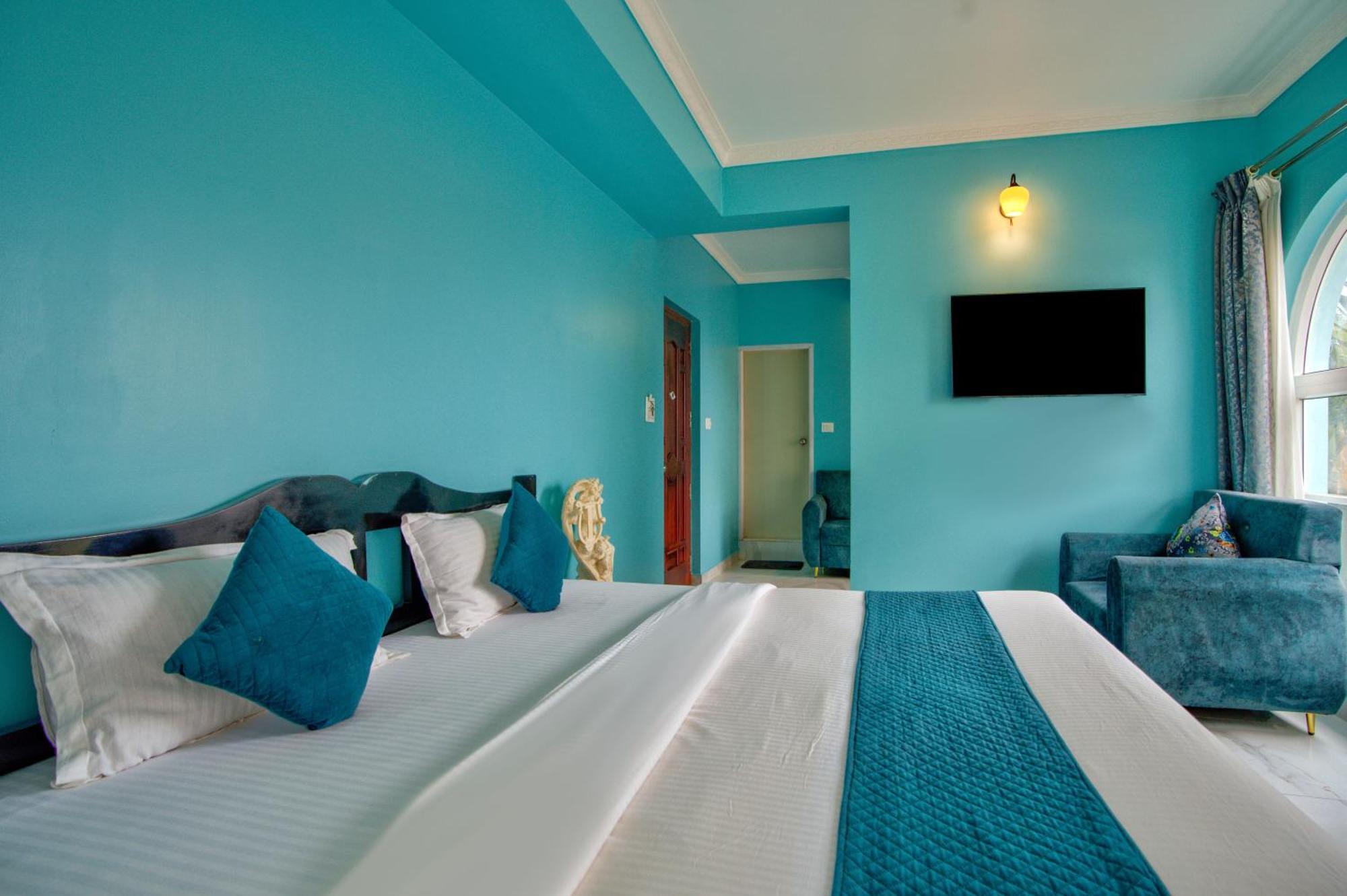 Candolim Beach White Residency Baga Bagian luar foto